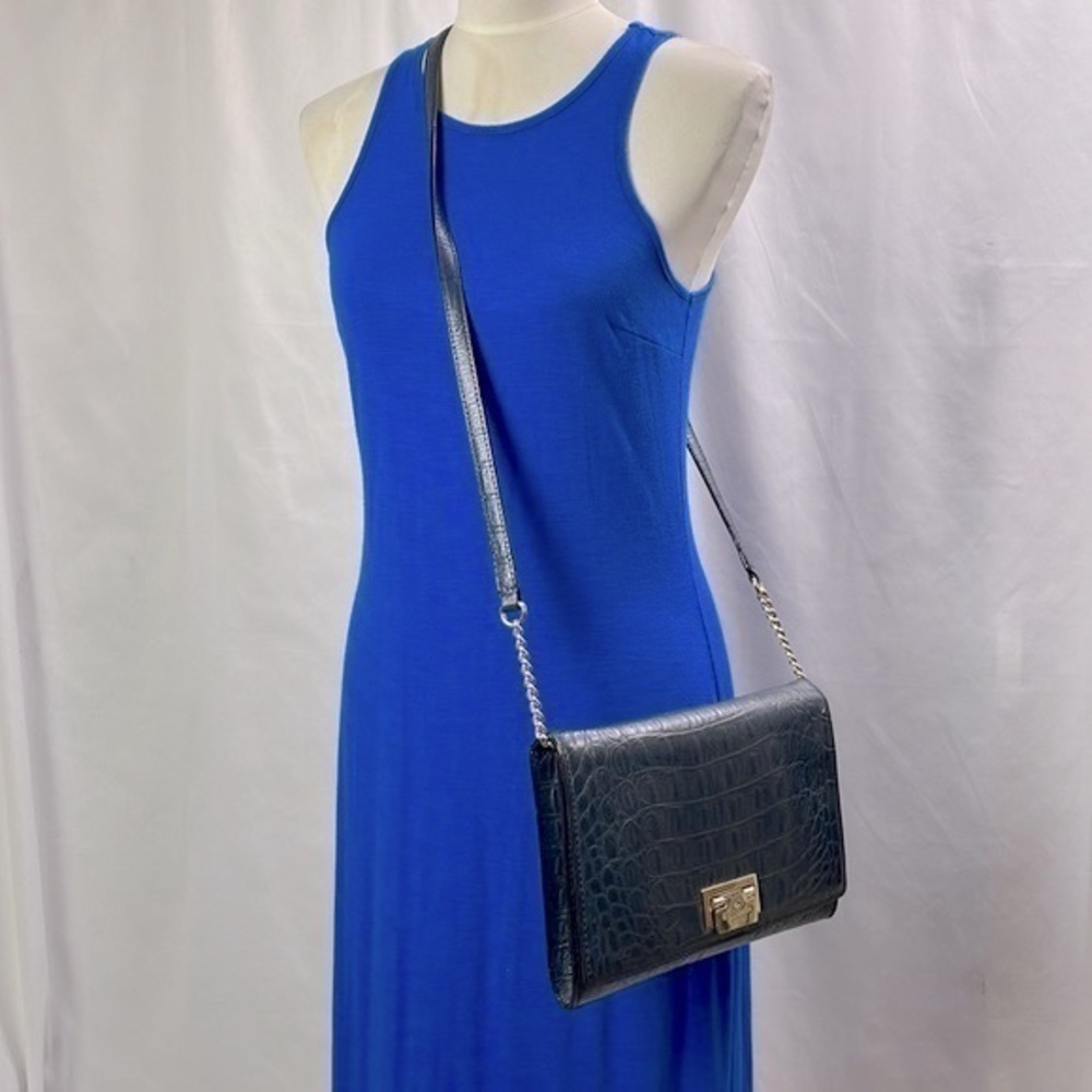 Kate Spade Navy Blue Crossbody Bag w Gold Clasp Closure, 10” x 7”